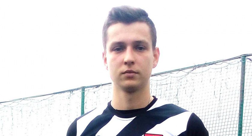 W Koneckiej Lidze Futbolu biją się na całego...