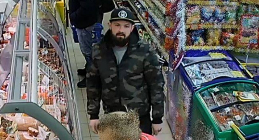 Policja prosi o pomoc w poszukiwaniach tego mężczyzny