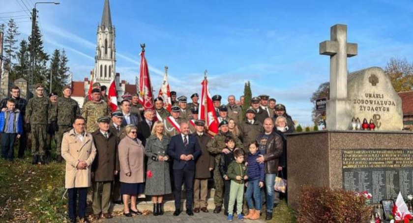 Niekłański Październik, pamiętny czas o bohaterach