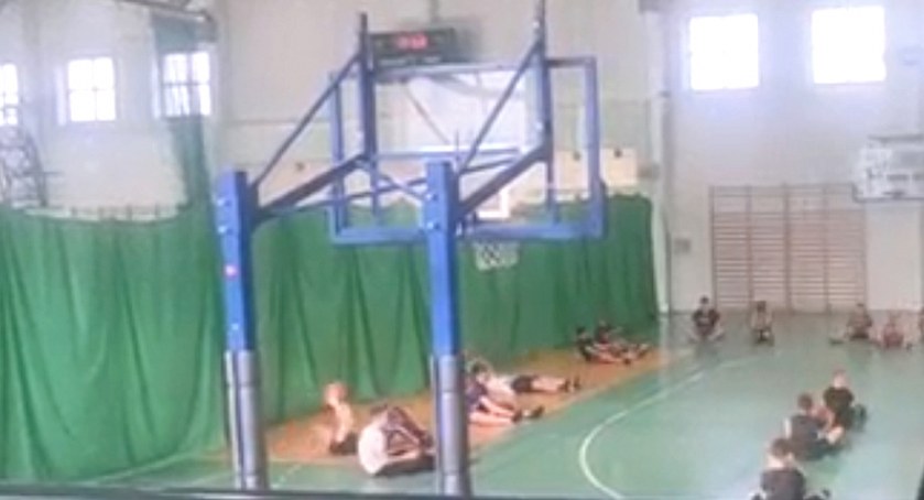STĄPORKÓW. Remont hali. Miejska Liga Futsalu później