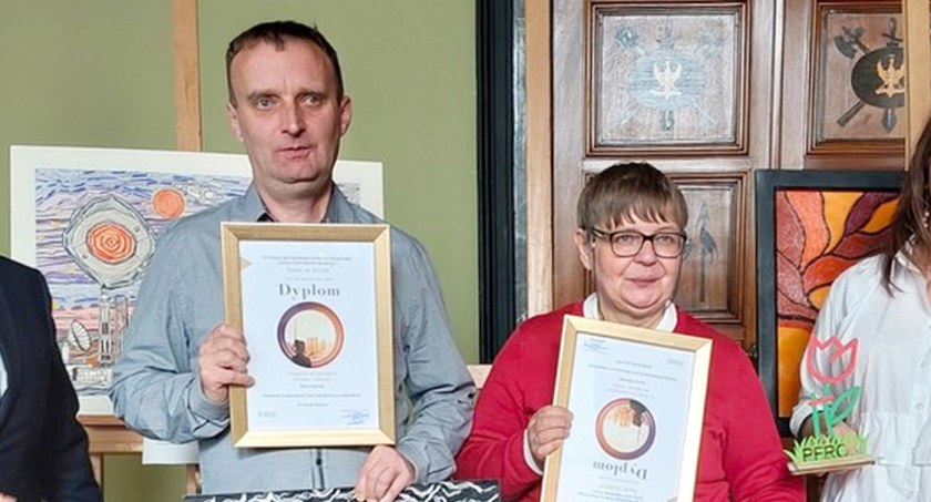 Podopieczni domu w Stąporkowie laureatami konkursu plastycznego [ZDJĘCIA]