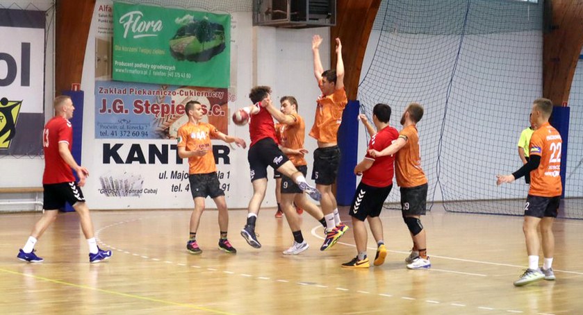 KIELCE - KOŃSKIE. Niepowodzenie juniorów młodszych KSSPR