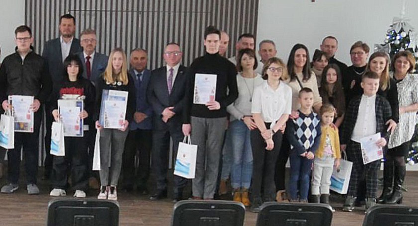 Laureaci nagrodzeni. Konkurs na kartkę świąteczną