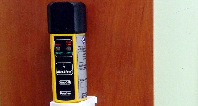 Kierowca bez uprawnień i pod wpływem alkoholu