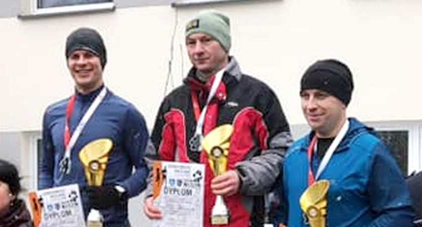 Piotr Koń z GLKS Fałków zaliczył pierwszy start w tym roku