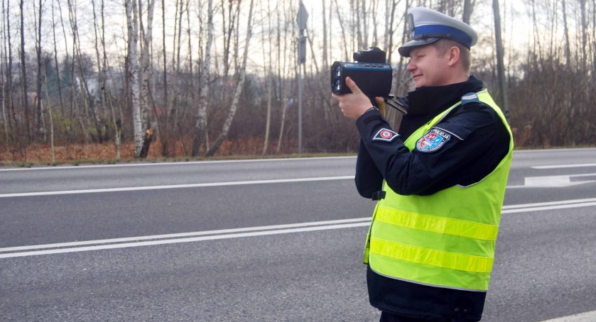 Kamienna Wola. Nieświń. Dalej pojechali bez praw jazdy