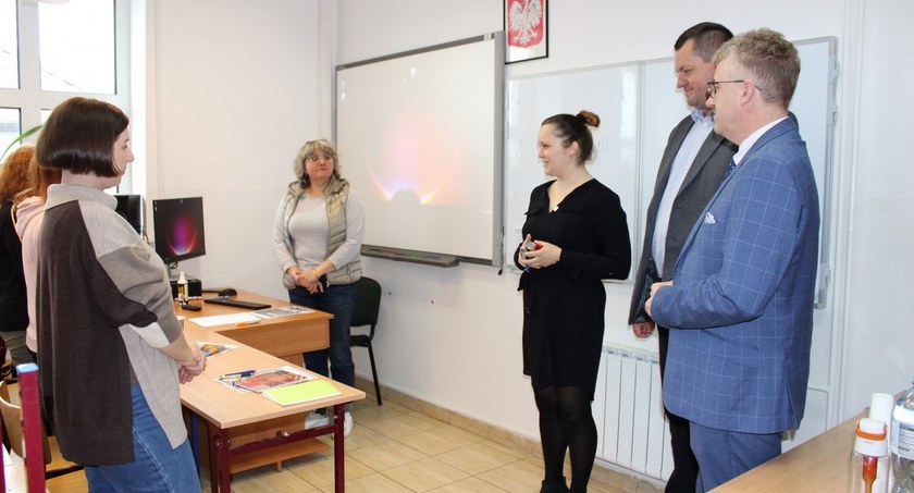 W Końskich podpisali umowę. Będą bezpłatnie szkolić Ukraińców