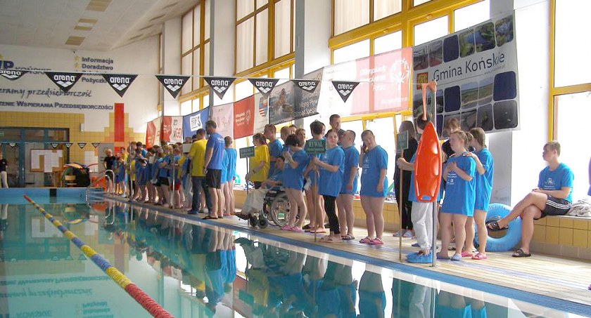 KOŃSKIE. Świętokrzyski Mityng Pływacki Olimpiad Specjalnych [GALERIA ZDJĘĆ]