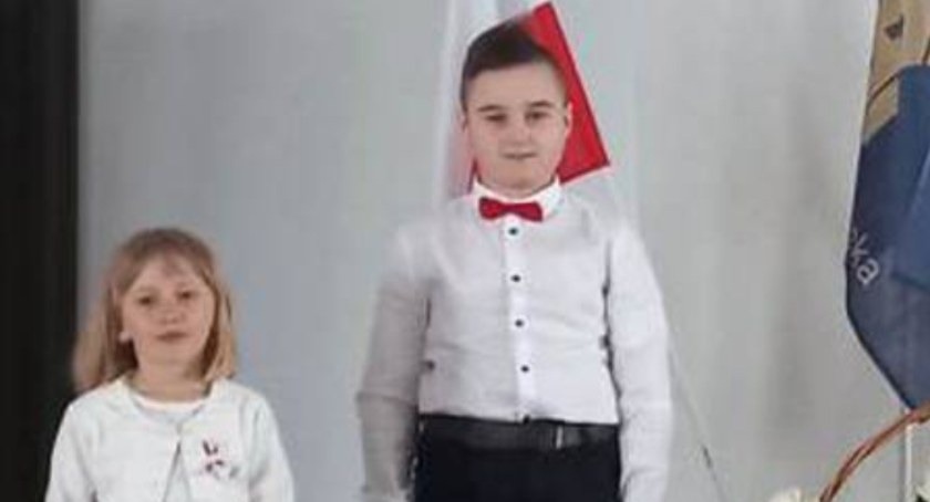Uczniowie z Wilczkowic wyśpiewali laury w konkursie pieśni i poezji patriotycznej