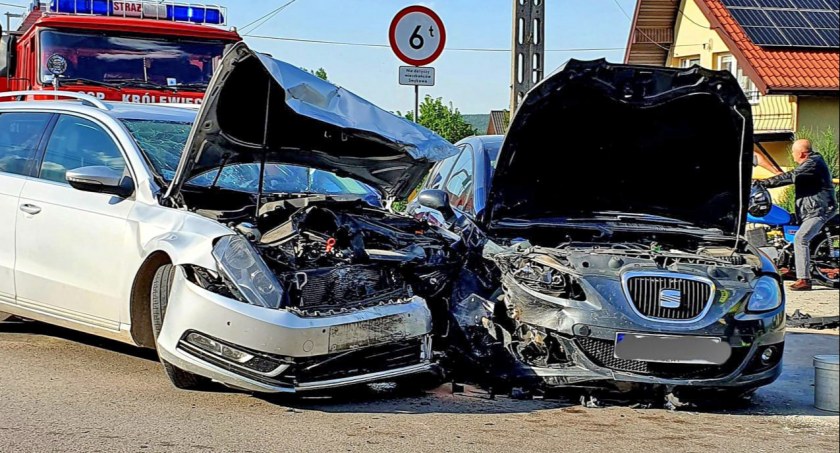 Wypadek. Zderzenie samochodów w Smykowie 