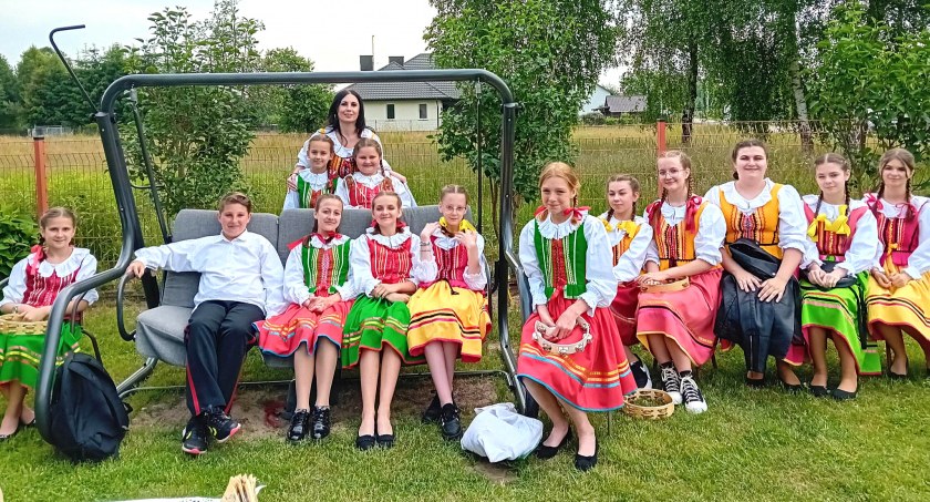 ADAMÓW. Znakomity koncert zespołu Królewiaczki [ZDJĘCIA]