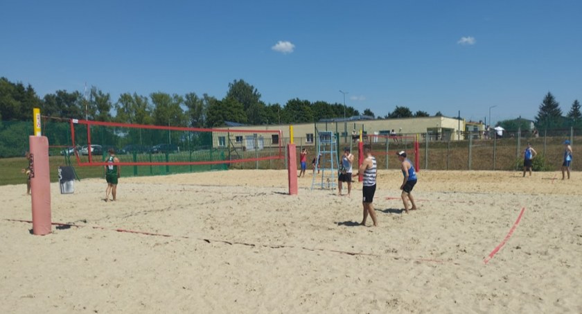 KOŃSKIE. Drugi turniej siatkówki plażowej Fair Play za nami