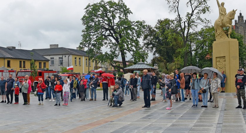 Rocznica wybuchu Powstania Warszawskiego i Akcji Burza w Końskich. Mieszkańcy oddali hołd bohaterom