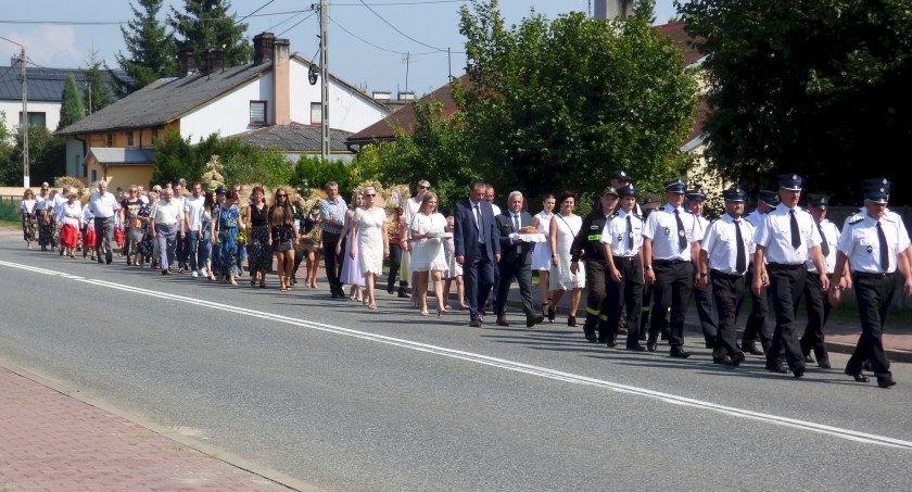 W Rudzie Malenieckiej podziękowali rolnikom za tegoroczne plony