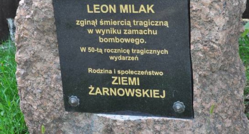Eksplozja w Maleńcu rozszarpała auto, zabiła pasażerów
