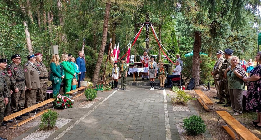 GMINA SMYKÓW. Pamiętają o żołnierzach Armii Krajowej