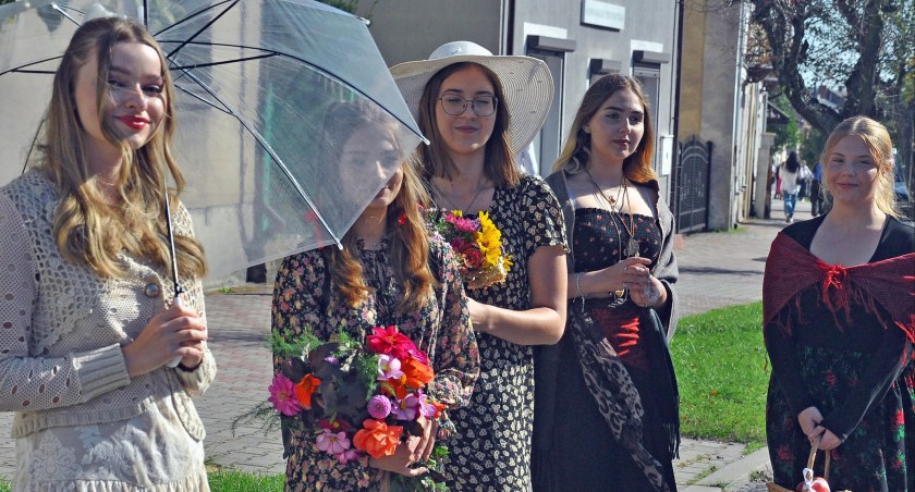 Nadanie imienia Władysława Grabskiego dla ekonomika w Końskich