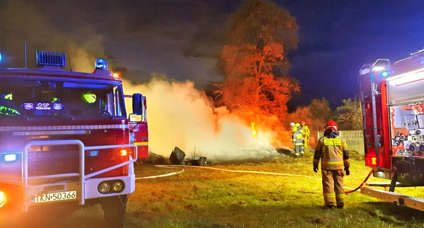 Podpalacz puścił z dymem budynki gospodarskie