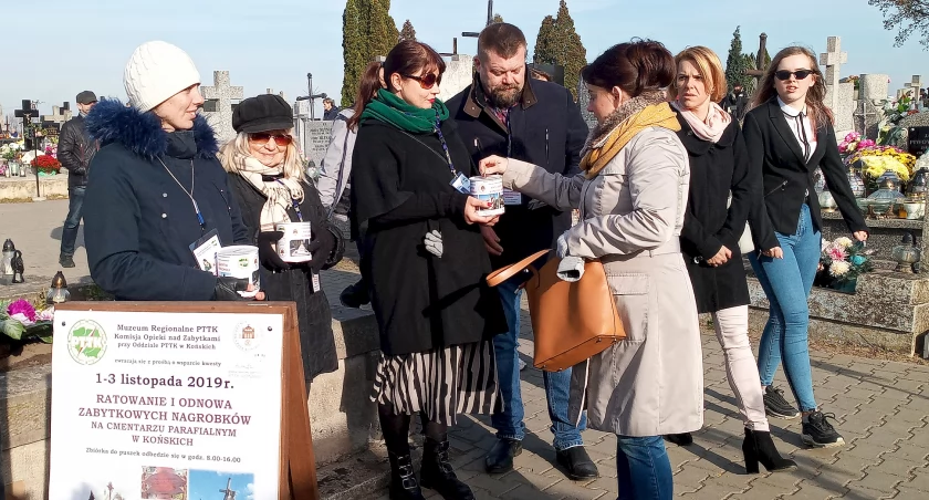 KOŃSKIE. Coroczna kwesta PTTK na renowację zabytków