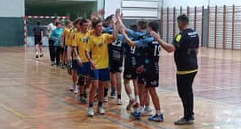 KOŃSKIE - KIELCE. Młodzi piłkarze ręczni KSSPR rozpoczęli nowy sezon