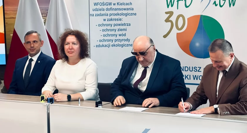 W gminie Fałków chcą mieć czyste powietrze. Powstanie specjalny punkt