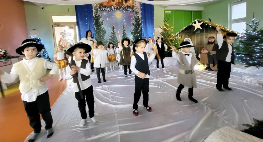 SMYKÓW. Cudowne V Rodzinne Jasełka Bożonarodzeniowe [ZDJĘCIA]