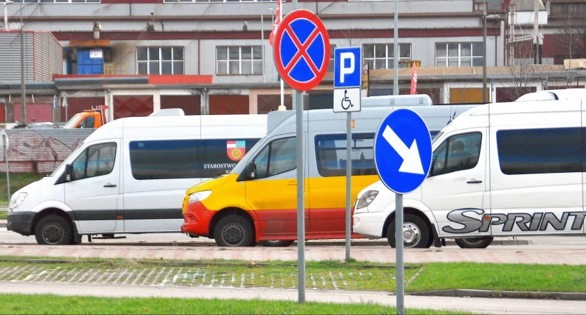 POWIAT KONECKI. Komunikacja publiczna. Od nowego roku będą kolejne linie autobusowe