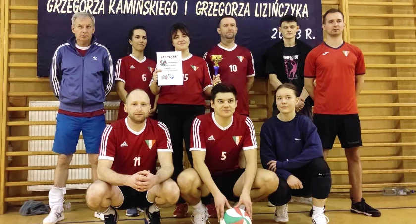 Siatkarze GLKS Fałków na X Memoriale Piłki Siatkowej im. Grzegorza Kamińskiego i Grzegorza Lizińczyka