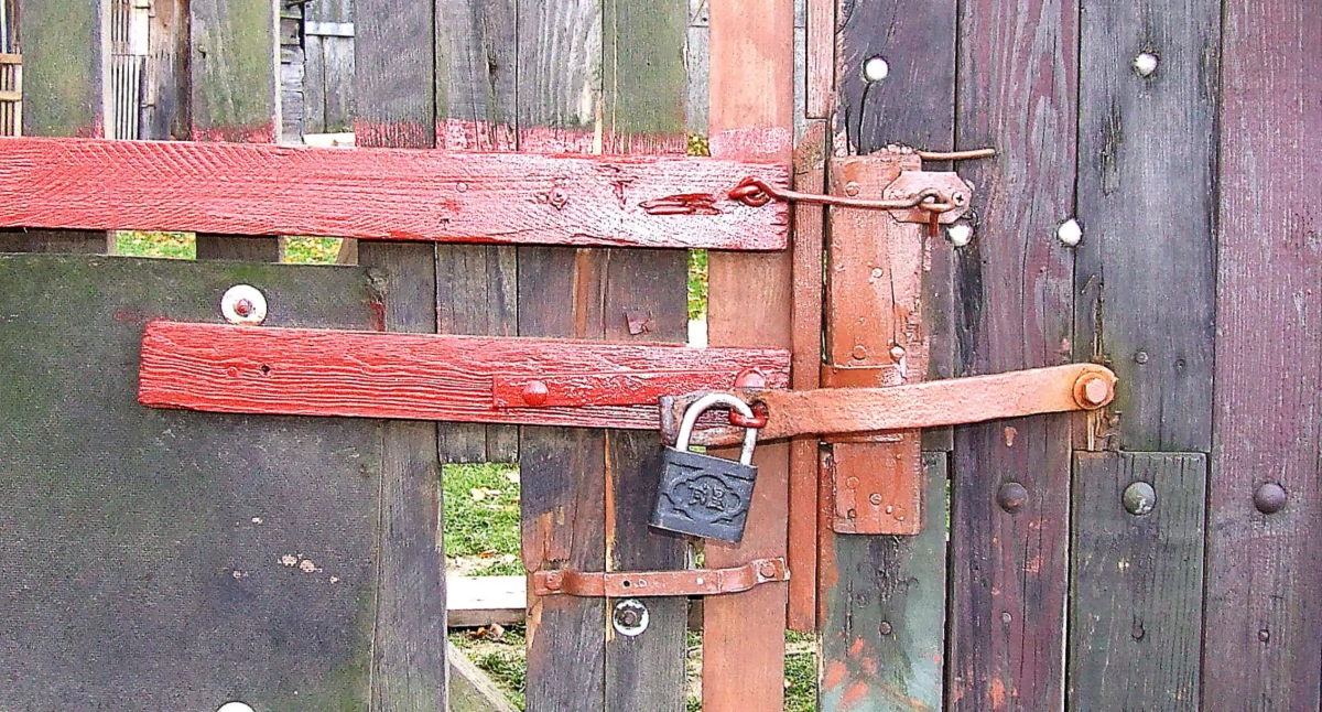 STĄPORKÓW. Dobę nie było kontaktu z lokatorką zamkniętą w domu