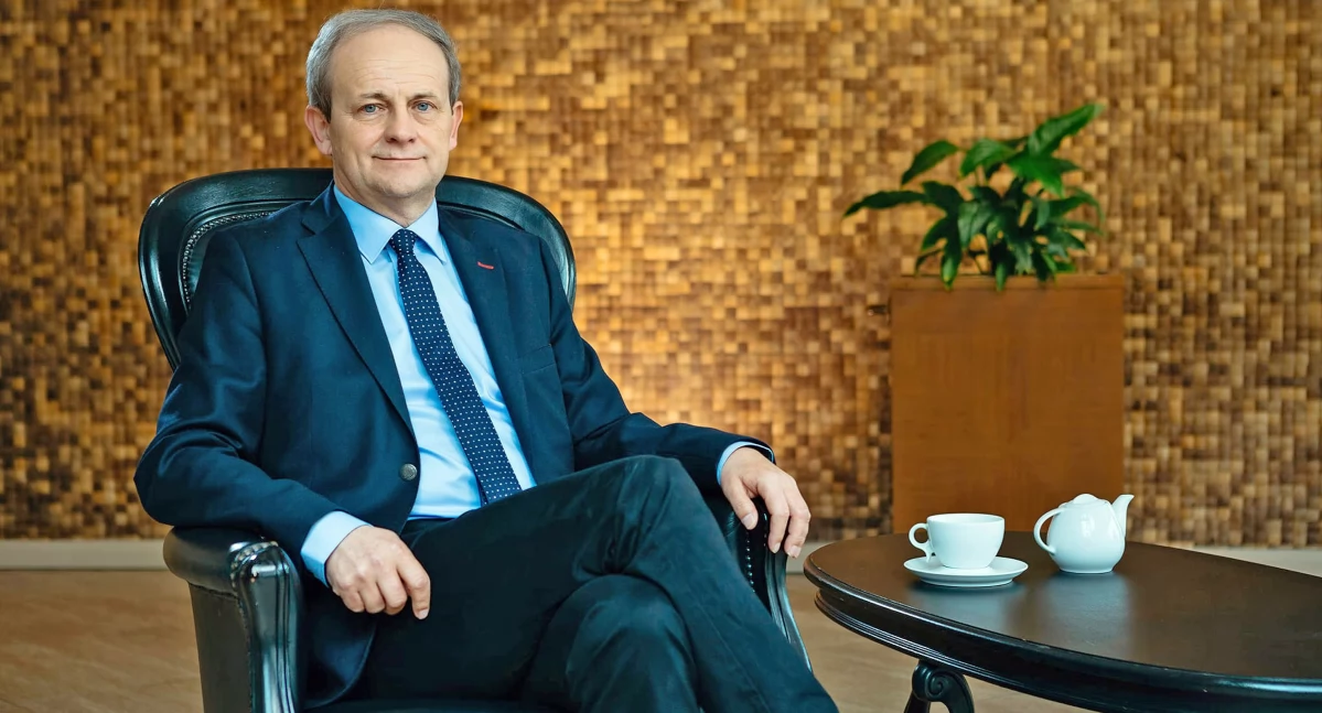 Profesor dr hab. n. med.Waldemar Brola nagrodzony przez Ministra Nauki