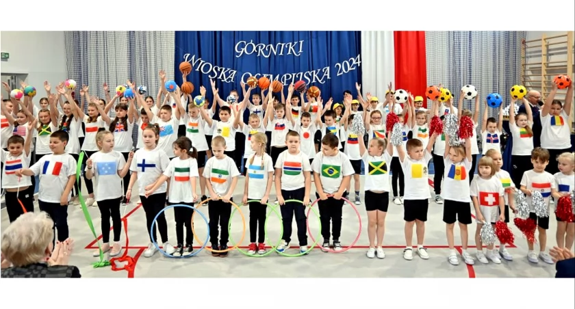 GMINA RADOSZYCE. Szkoła w Górnikach ze specjalnym miejscem dla sportowców