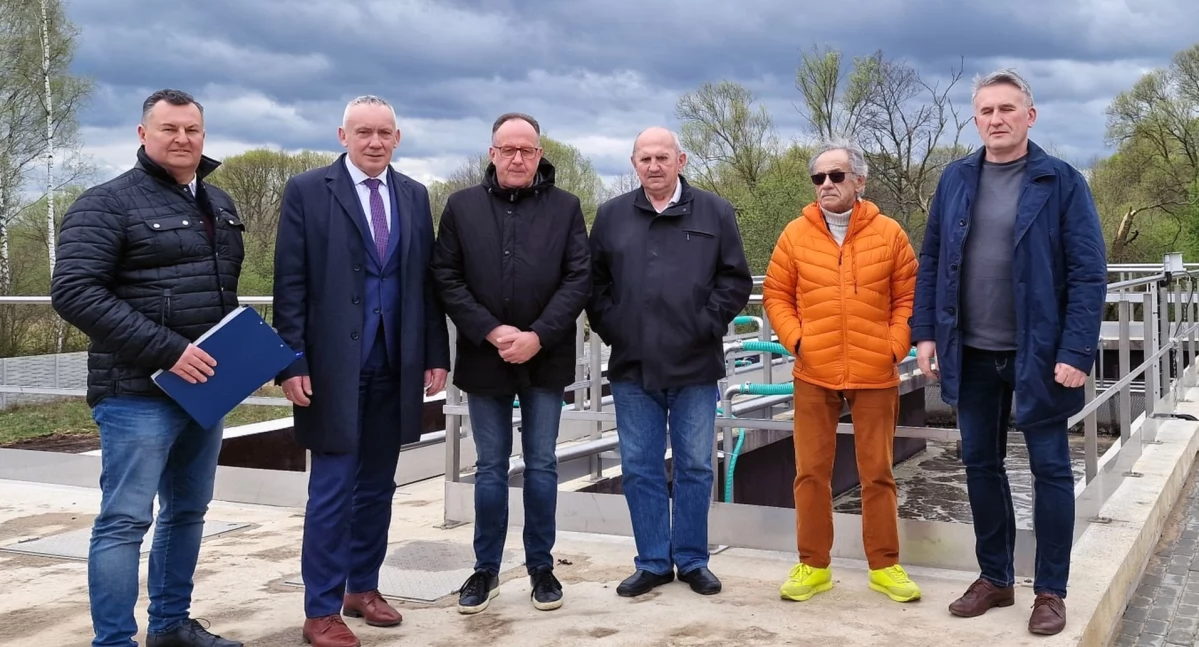 GMINA GOWARCZÓW. Można już przyłączać się do nowej oczyszczalni ścieków