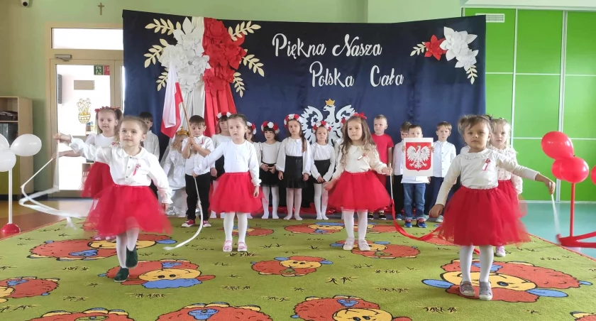 W Przedszkolu w Smykowie. Piękna Nasza Polska Cała [ZDJĘCIA]
