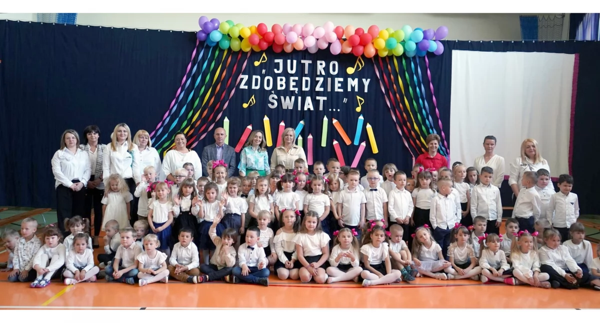 Gowarczowskie przedszkolaki świętowały. Mają własny hymn!