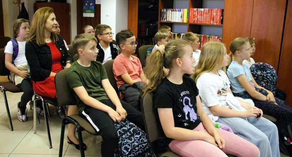 Uczniowie z Królewca świętowali w gminnej bibliotece [ZDJĘCIA]