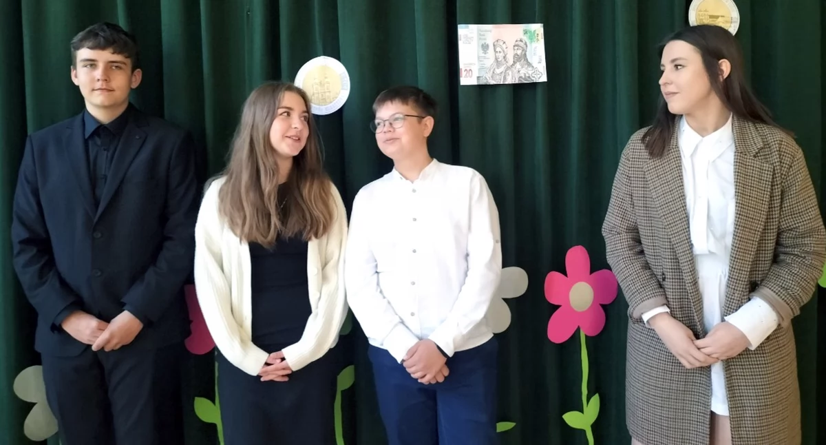 MNIN - ZBLUDOWICE. Od zwycięstwa w konkursie ekonomicznym dzielił ich tylko 1 punkt!