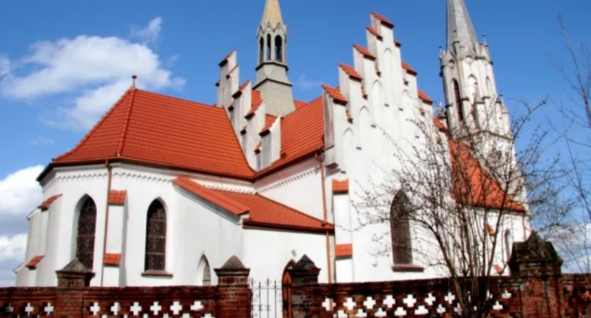Niekłań Wielki. Proboszcz odchodzi. Jest nowy administrator parafii