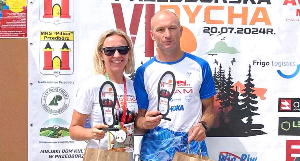 Świetny start biegaczy GLKS Fałków w Przedborzu. Elżbieta Szymczyk i Piotr Koń na podium!