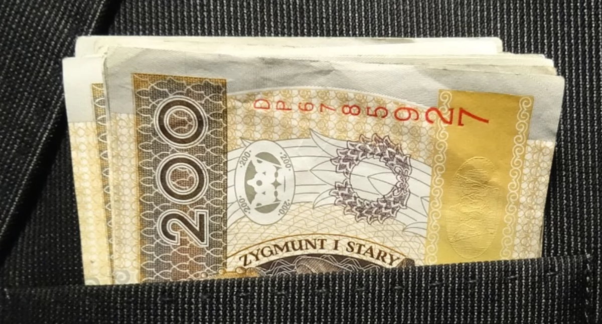 Wokół pieniędzy w powiecie koneckim kręcą się złodzieje różnej maści