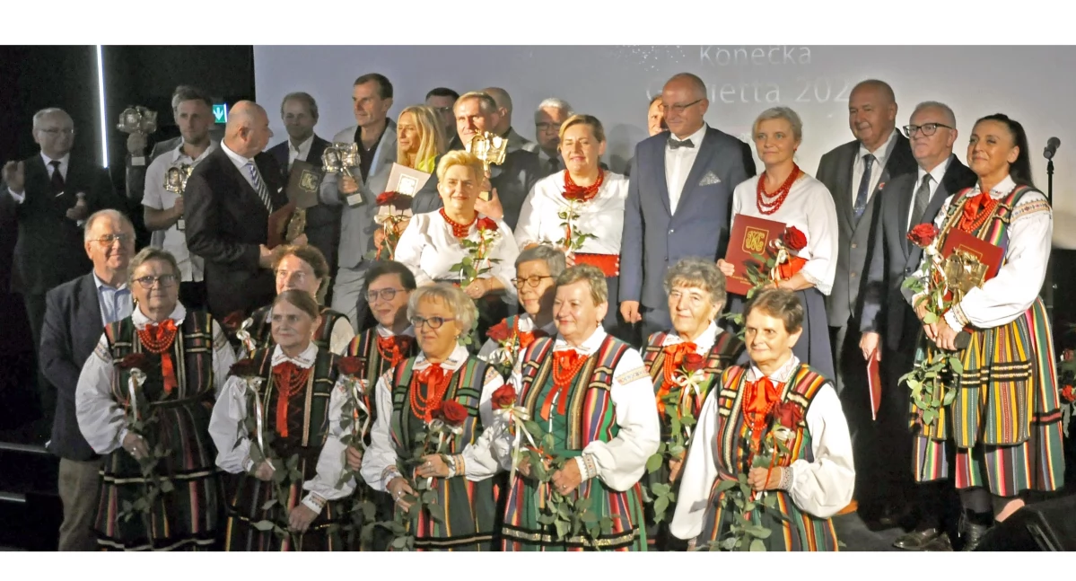Koneckie Glorietty 2024 wręczone. Uhonorowano najbardziej zasłużonych i uznanych dla koneckiej gminy mieszkańców [ZDJĘCIA]