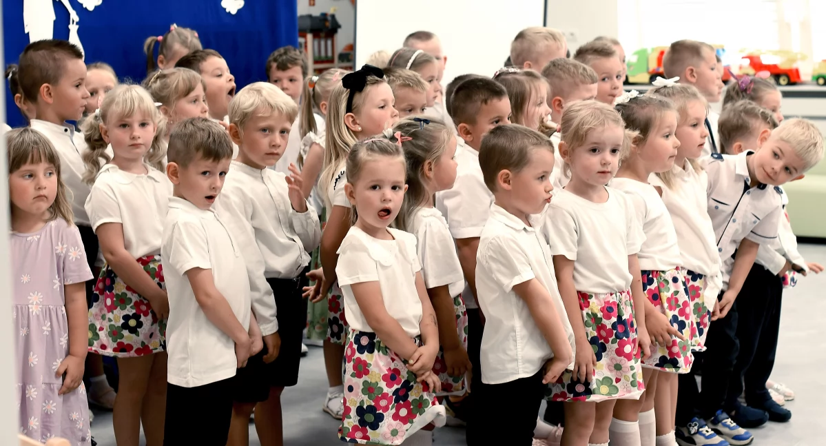 RUDA MALENIECKA. Przedszkole obok szkoły przyjmuje pod swój dach dzieci [ZDJĘCIA]