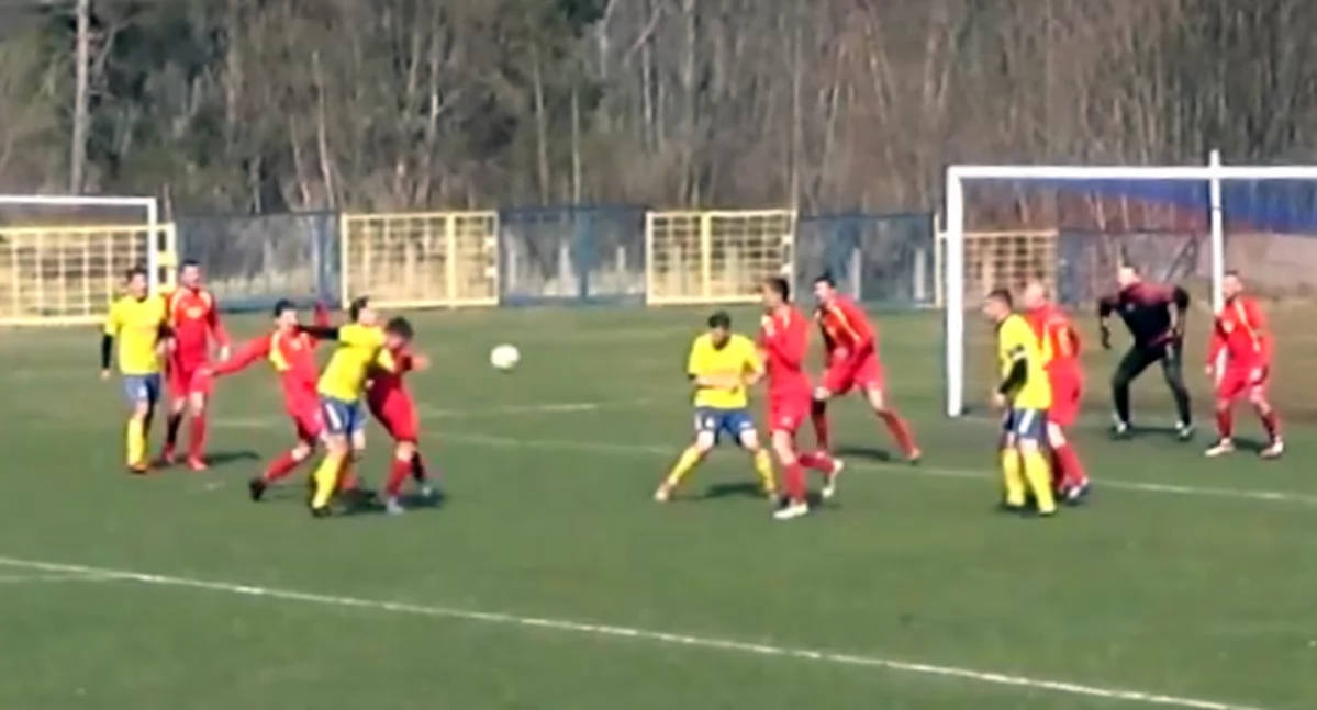 Klasa B, grupa 1. Tęcza Gowarczów rozegrała mecz kończący 4 kolejkę spotkań
