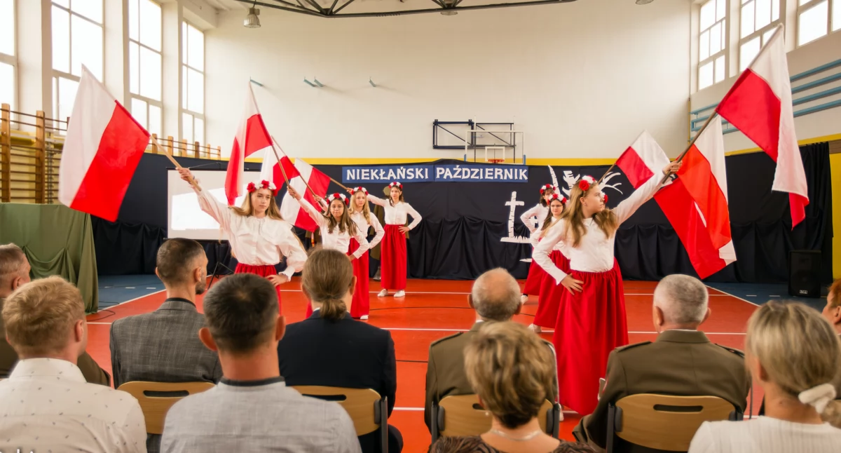 GMINA STĄPORKÓW. Niekłański Październik ku czci poległym za Wolną Polskę. Bohaterom tej ziemi [GALERIA ZDJĘĆ]
