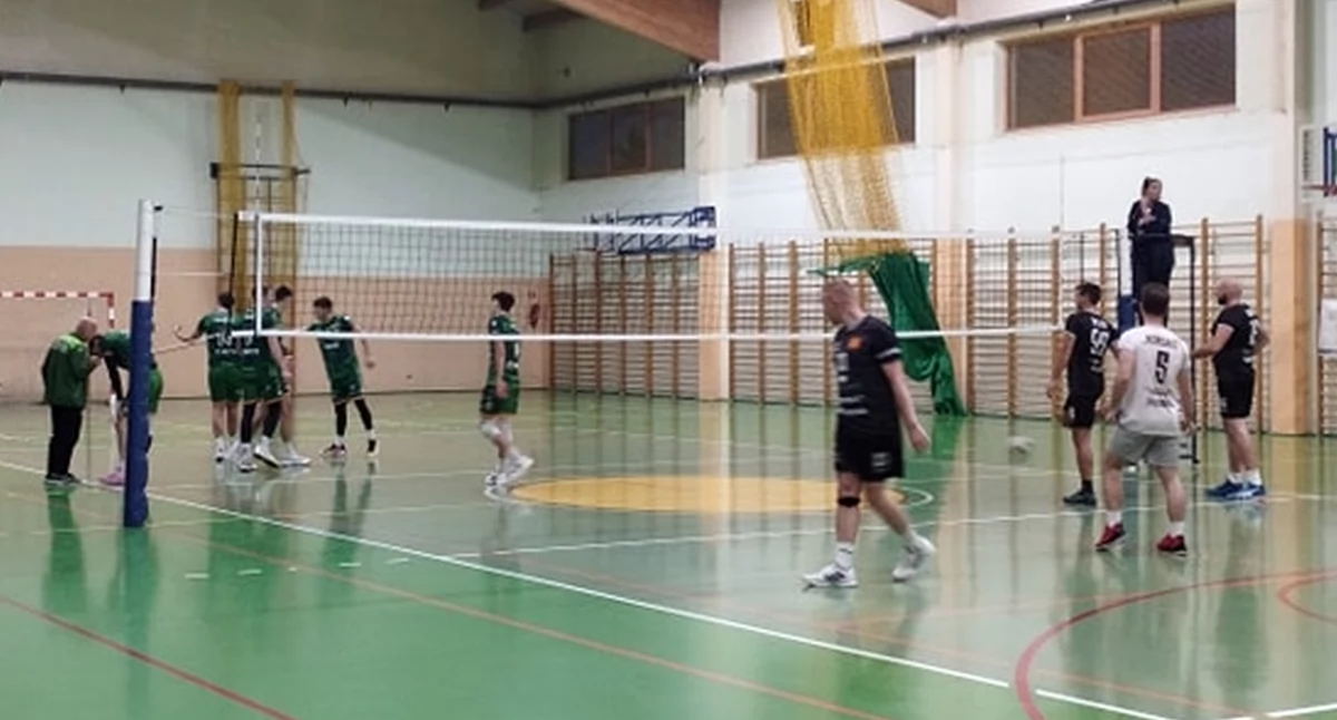 Świętokrzyska I Liga Mężczyzn. Na pierwsze punkty siatkarzy Fair Play Końskie musimy jeszcze poczekać