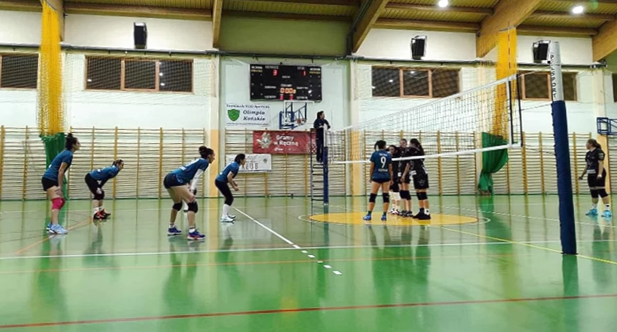 Świętokrzyska II Liga Kobiet. Drużyna siatkarek Fair Play Końskie nie zwalnia tempa