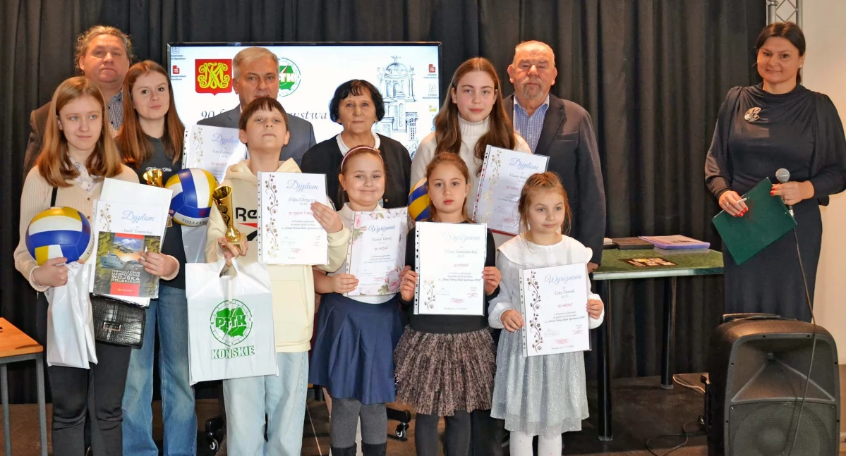 Dziewięć dekad Oddziału PTTK Końskie. Inauguracja Jubileuszu z rozstrzygnięciem konkursów [ZDJĘCIA]
