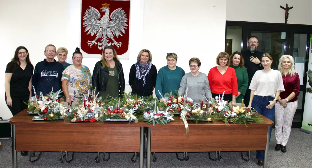 Świąteczne warsztaty w bibliotece w Smykowie. Powstały artystyczne dzieła [ZDJĘCIA]