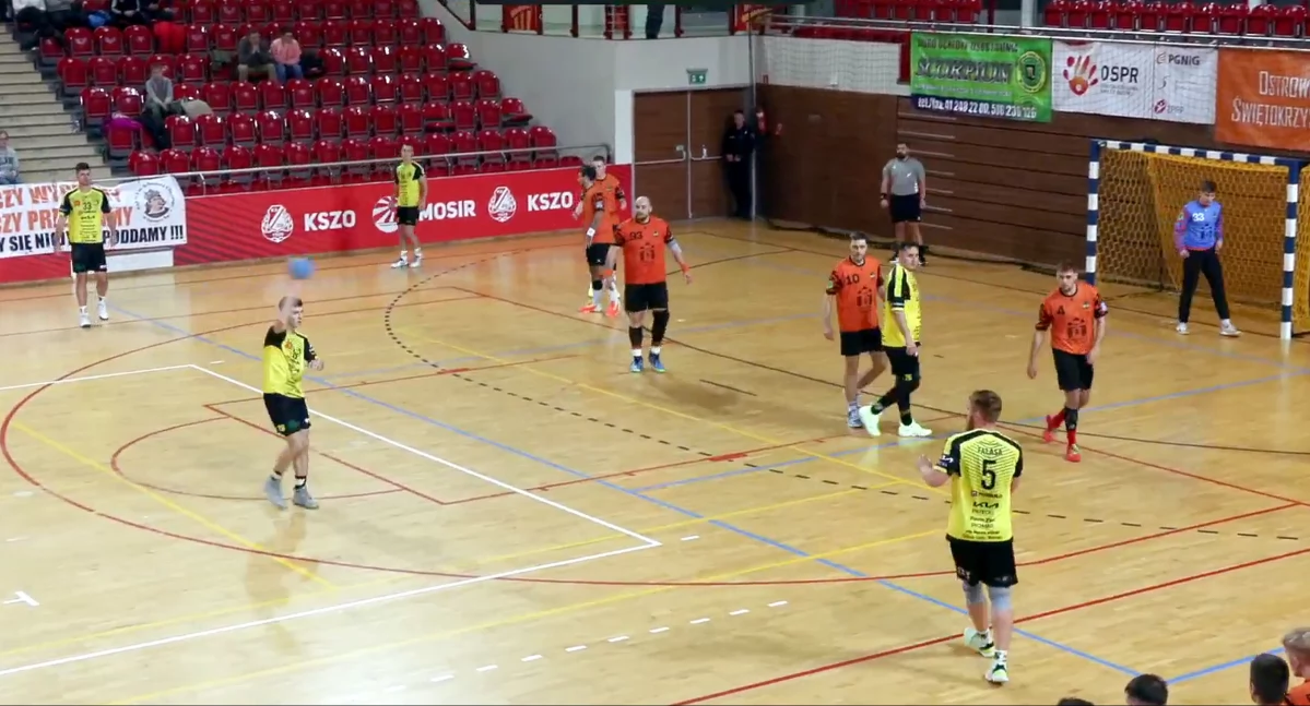 I liga piłkarzy ręcznych, grupa D. Drużyna KSSPR Końskie przegrywa derby z KSZO Ostrowiec Świętokrzyski