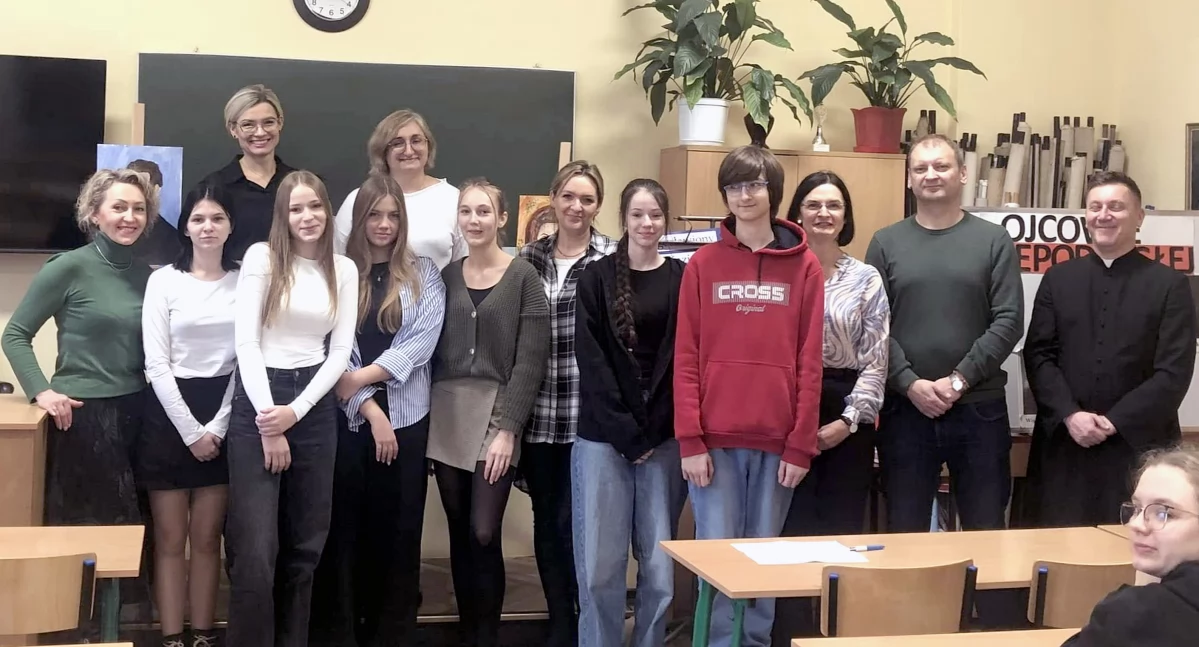 KOŃSKIE. Pamiętają o patronie powiatu. Konkurs wiedzy o błogosławionym księdzu Kazimierzu Sykulskim rozstrzygnięty