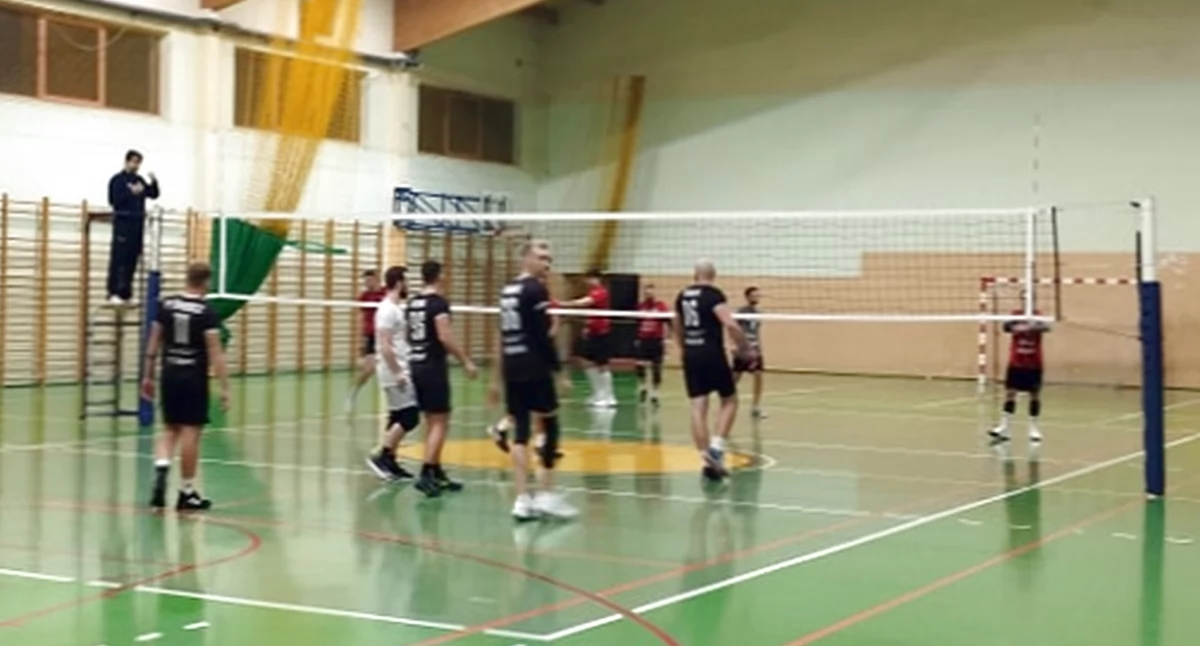 Świętokrzyska I Liga Mężczyzn. Siatkarze Fair Play Końskie odrobili zaległość z 11 kolejki